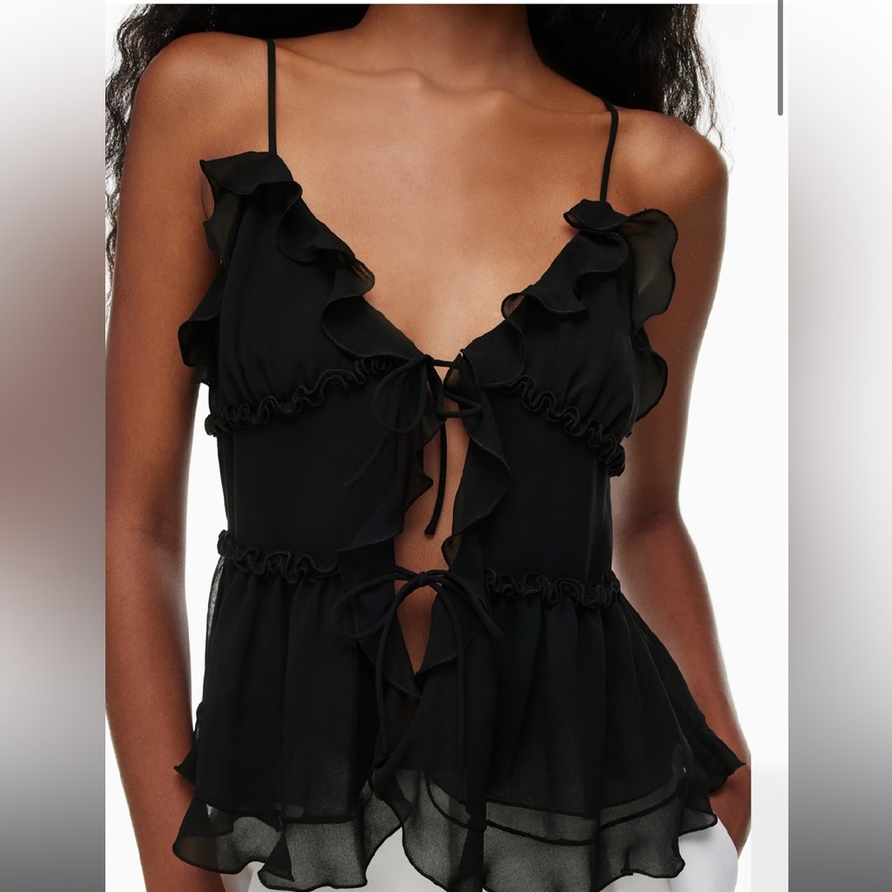 Aritzia Wilfred Amore Camisole